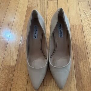 Steve Madden pumps